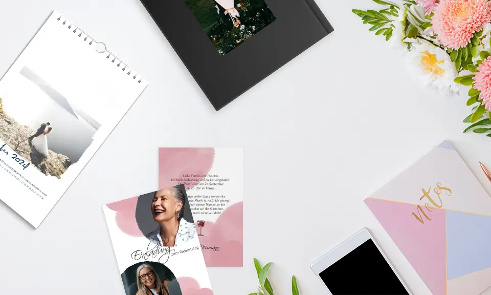 Bild mit personalisierter Kommunionskarte, Design mit Kreuz